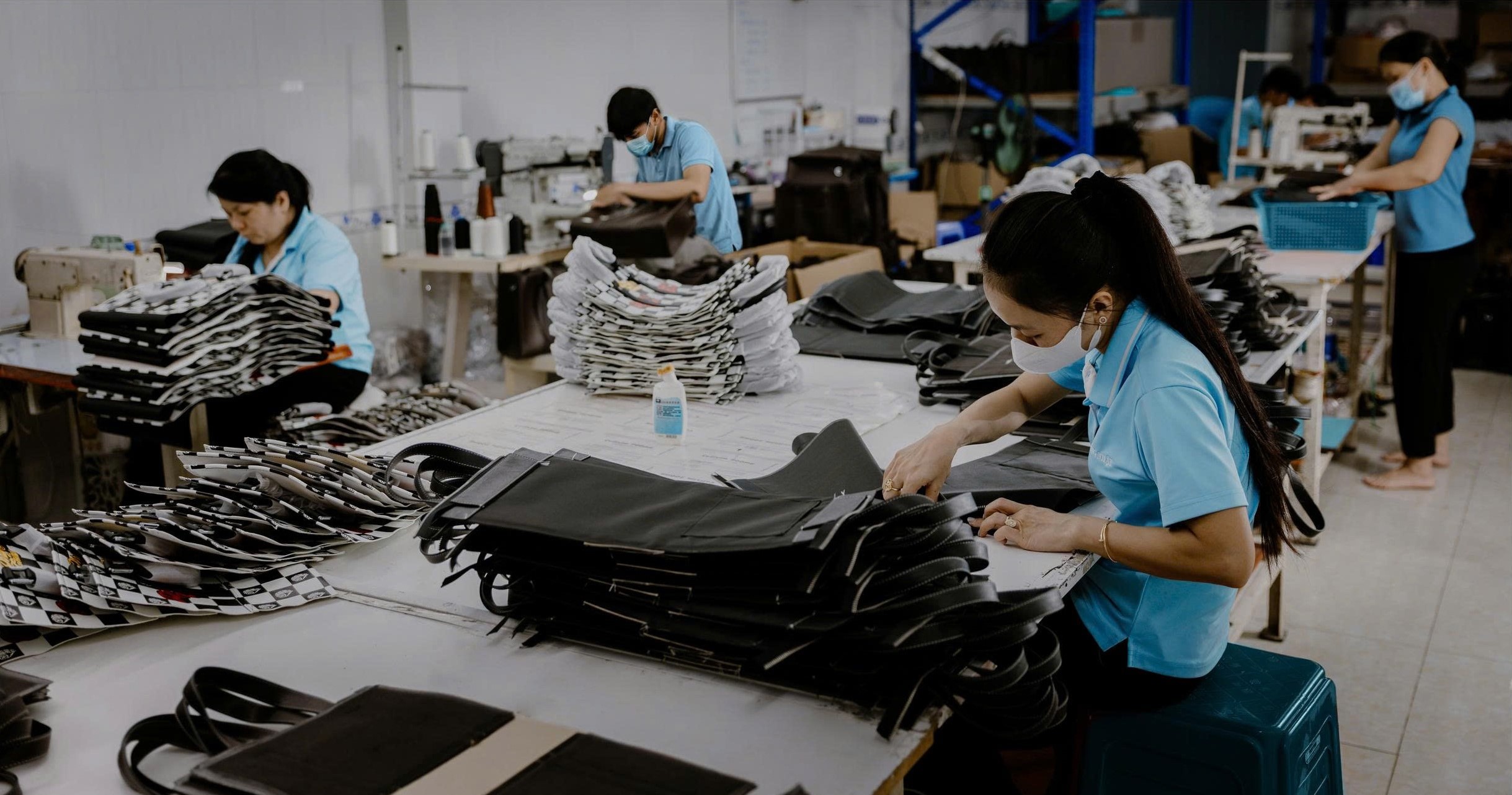 Toàn cảnh chuyền may và lắp ráp xưởng may Hoàng Nhật